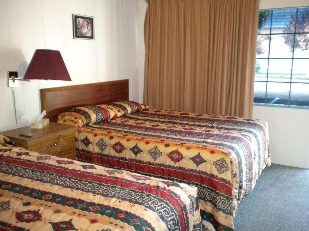 Holiday House Motel Penticton Rum bild
