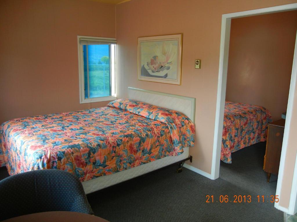 Holiday House Motel Penticton Rum bild